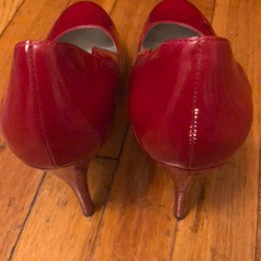 Guess Heels 👠 Vernis Red - Picture 2 of 7